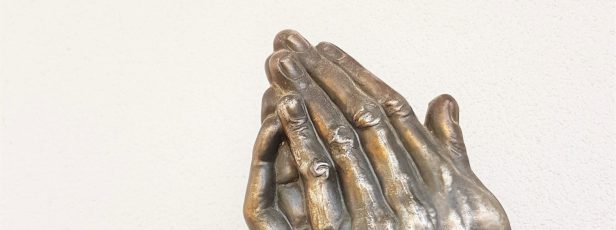 Kuran’a Göre Duanın Önemi Nedir ve Dua Ne Şekilde Yapılabilir?