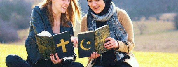 MAİDE SURESİ 51. YAHUDİLERİ VE HRİSTİYANLARI DOST EDİNMEYİN AYETİNİ, NASIL ANLAMALIYIZ?