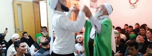 Tarikatçıların Mehdi Hezeyanına Dair
