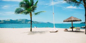 Hepimiz Tatil İçin Yaşıyoruz